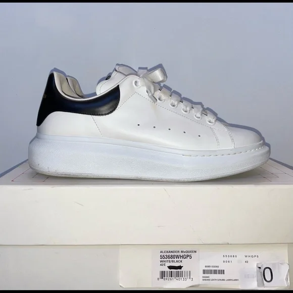 【Alexander Mcqueen】送料/関税込 OVERSIZED SNEAKERS Alexander McQueen Oversized Sneaker, Size 37 EU